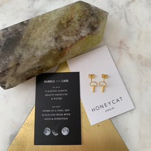 Load image into Gallery viewer, Link Bar Earrings
